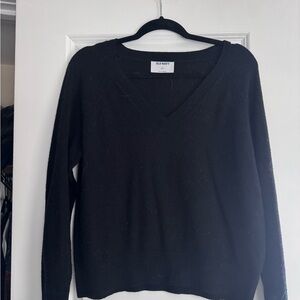 Old Navy Black V-Neck Knit Top